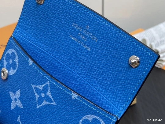 Cheap Holder Card VUITTON LOUIS Necklace-7.6*10*0.5CM 0727